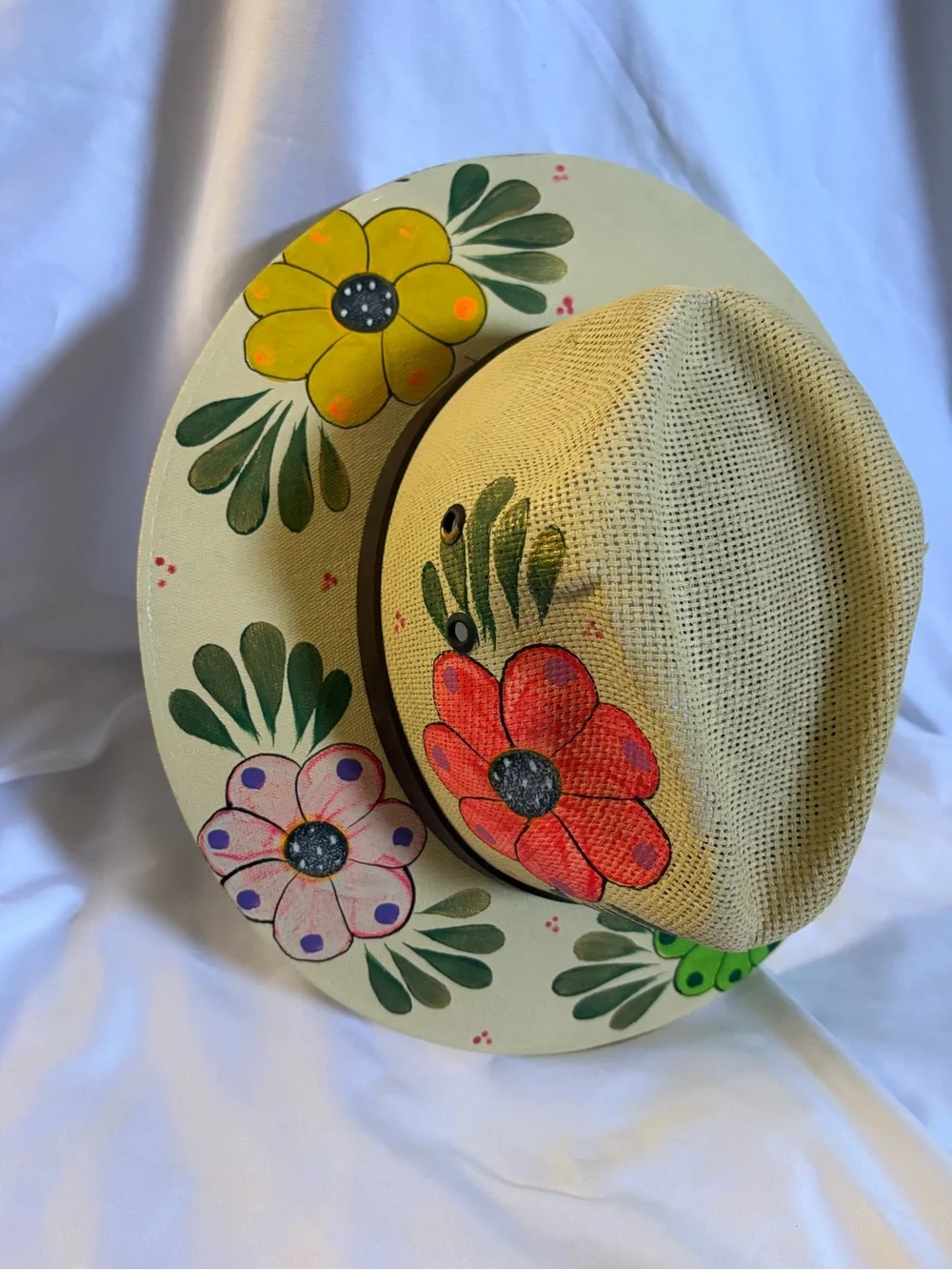 Jen West Hat lightweight straw